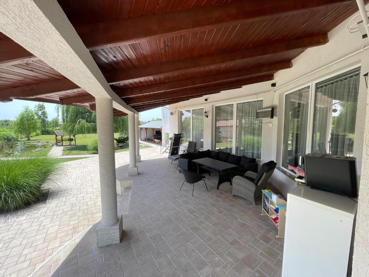 Battonya House Apartment Exterior photo